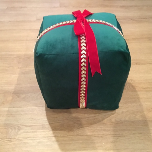 Christmas Present Toss Pillow  - Accent Pillow Decoration - Picture 3 of 7